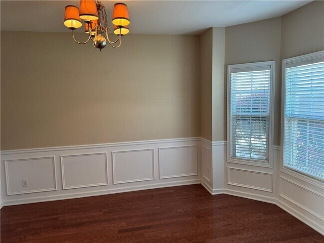 Building Photo - 6902 Grand Hickory Dr