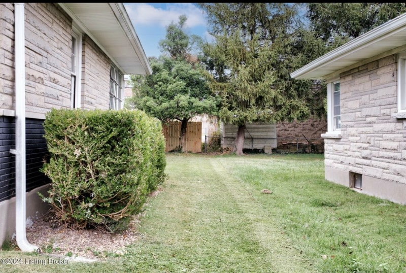 Building Photo - 2712 Sharon Way