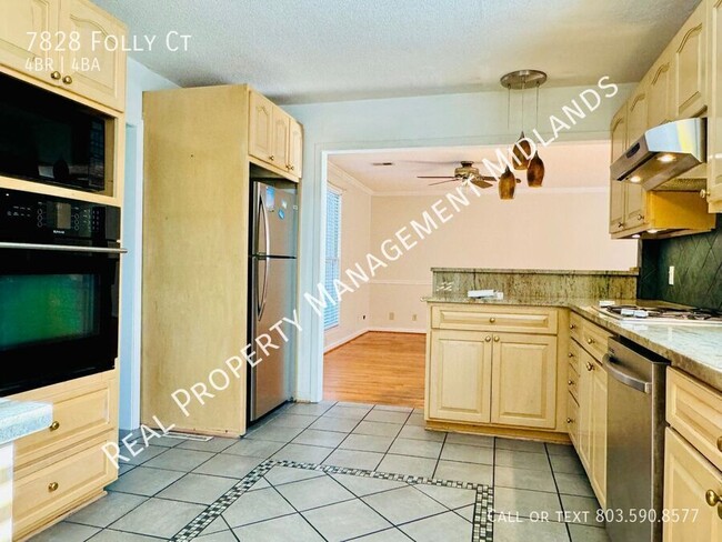 Building Photo - 7828 Folly Ct