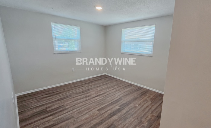 Building Photo - 6914 Tierra Verde St