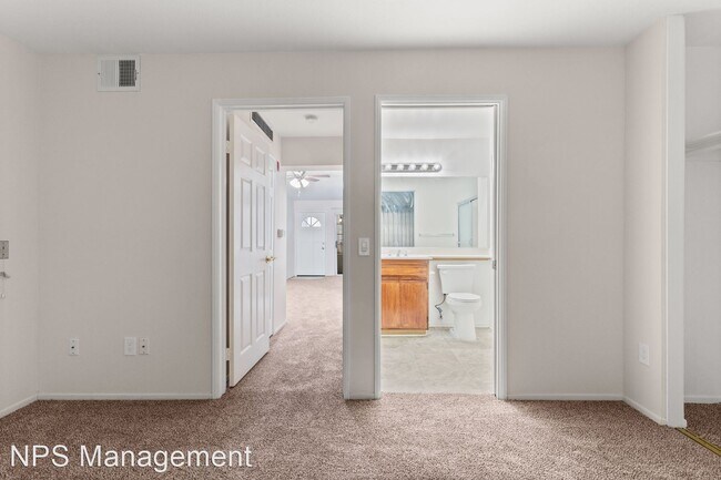 Building Photo - 1 br, 1 bath Apartment - 3485 Linden Ave 3...
