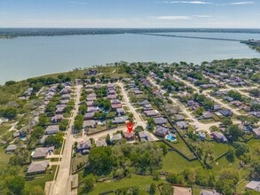 Building Photo - 8605 Treasure Cove