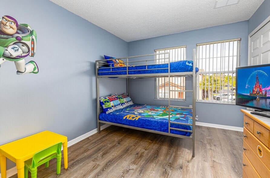 Building Photo - 101 Pompano Beach Dr