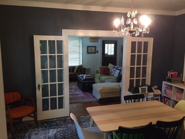 Dining Room - 1409 N Austin St