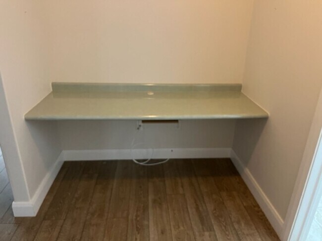 Building Photo - Spacious 3 Bedroom Home in Little Valley