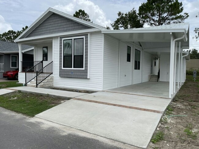 Building Photo - 748 Arbor Estates Way