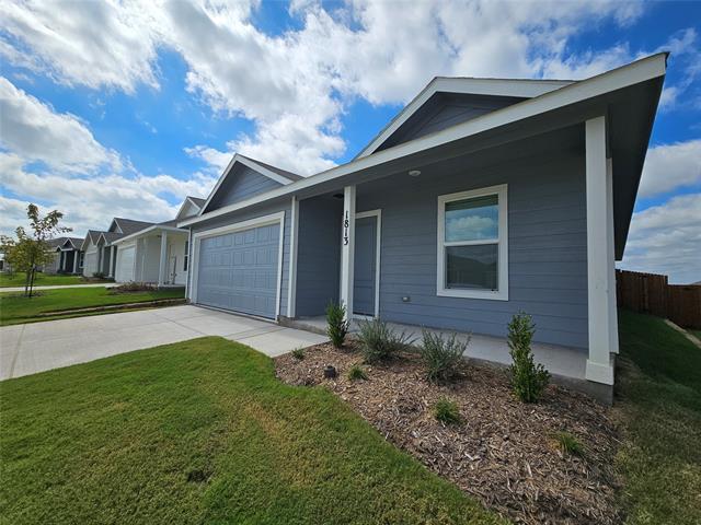 Building Photo - 1813 Equine Retreat Wy