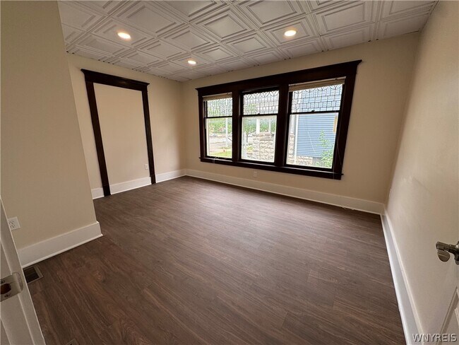 Building Photo - 95 Humboldt Pkwy