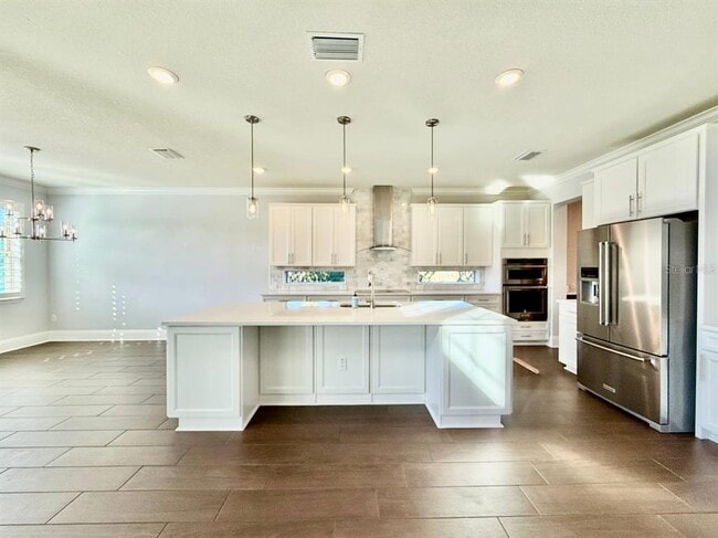 Building Photo - 18824 Birchwood Groves Dr