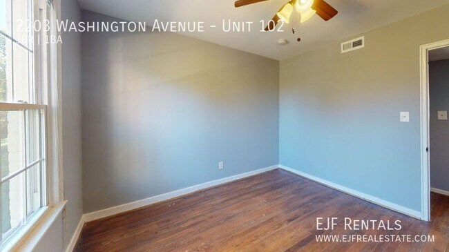 Building Photo - 2203 Washington Ave