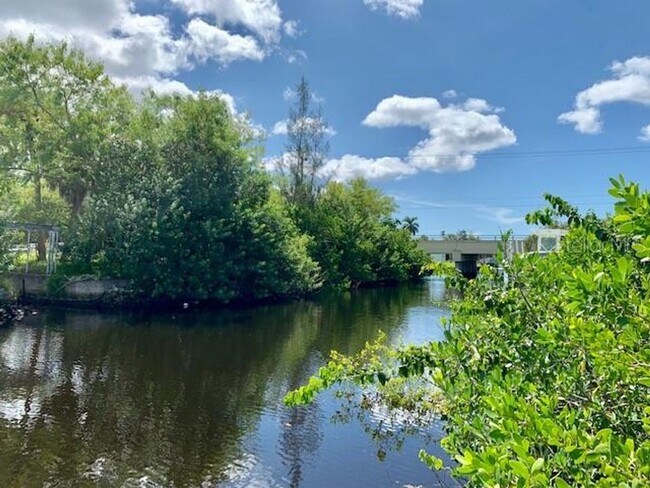 Building Photo - 3112 Magnolia Way Punta Gorda FL 33950