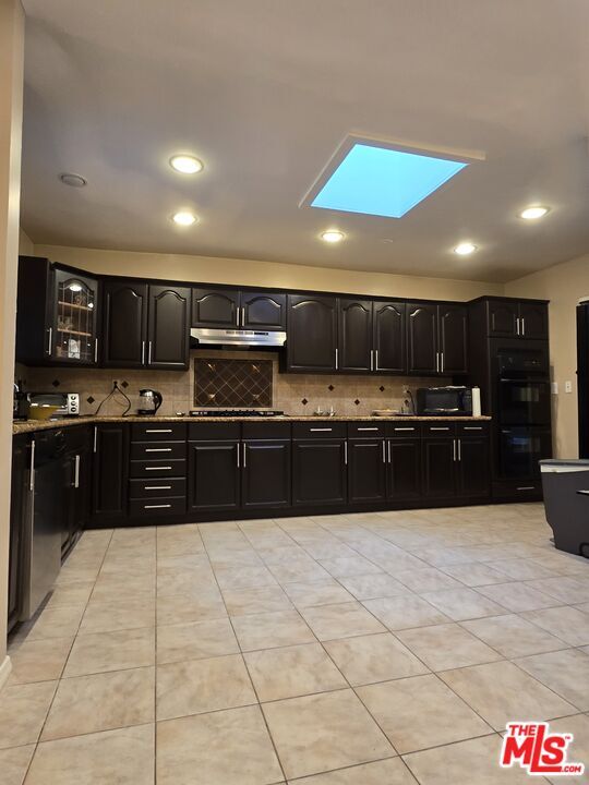 Building Photo - 1481 Benedict Canyon Drive