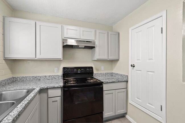 Building Photo - 3702 Keltner Ave