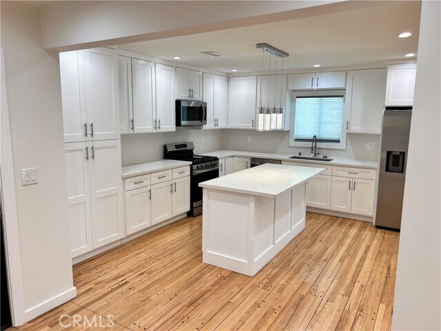 Building Photo - 8541 Belmar Ave