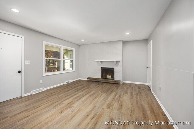 Building Photo - 945-947 Lancashire Ct - 947