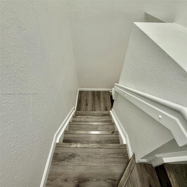 Building Photo - 11503 NW 89th St