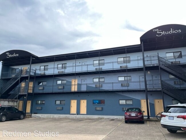 Building Photo - 1 br, 1 bath Apartment - 111 W Morgan St. ...