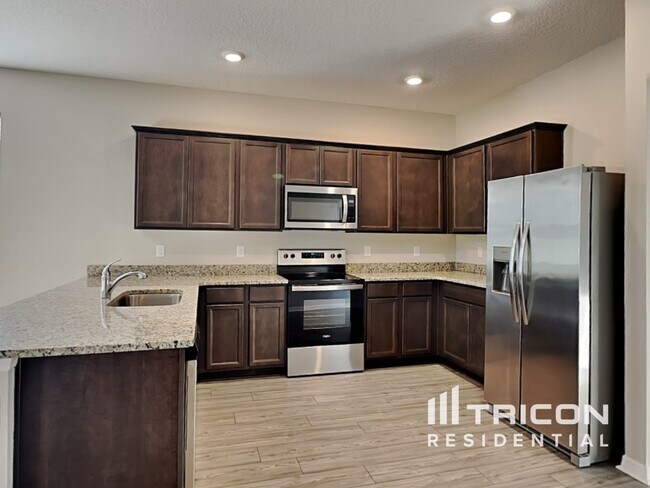 Building Photo - 6336 Dolostone Dr