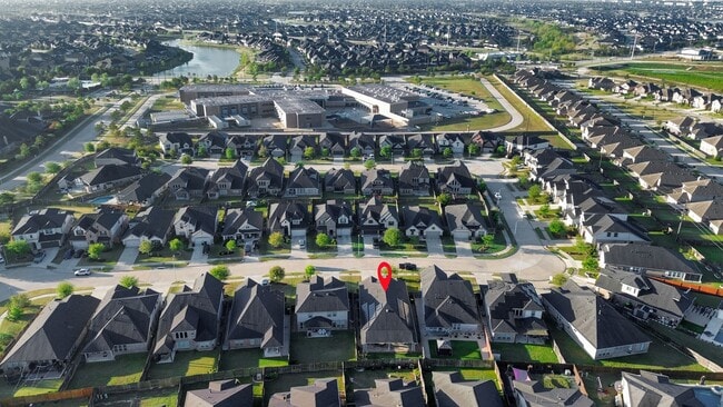 Building Photo - 28634 Monarch Cliffs Dr