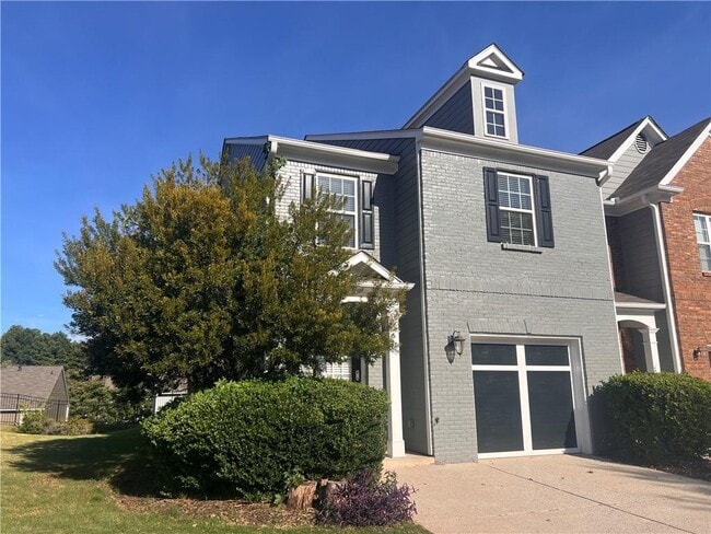Building Photo - 4957 Sherwood Way