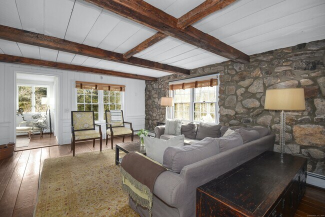 Building Photo - 24 Cartbridge Rd