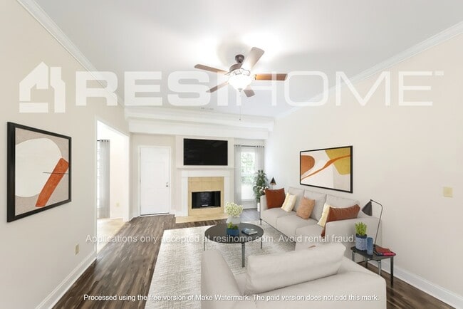 Building Photo - 5205 Meadow Lake Cir