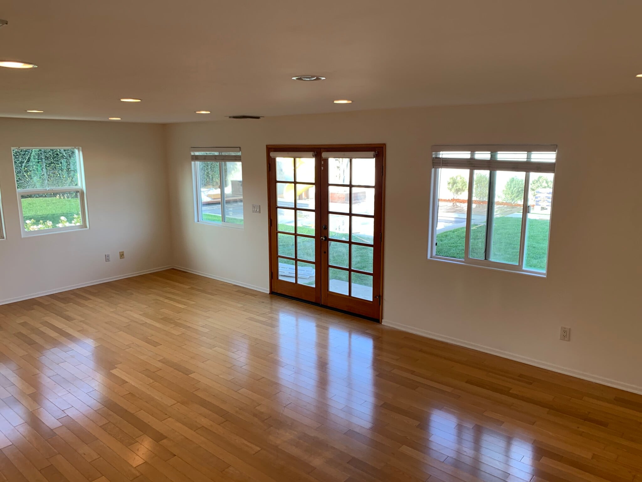 Beautiful French doors overlooking pool - 4635 Lindblade Dr