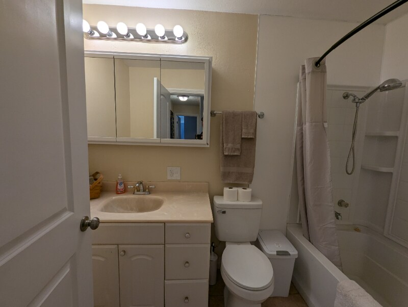 Building Photo - 31100 Ruth Hill Rd