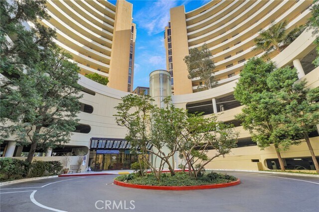 Building Photo - 4335 Marina City Dr