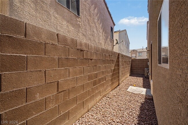 Building Photo - 6077 Aripeka St