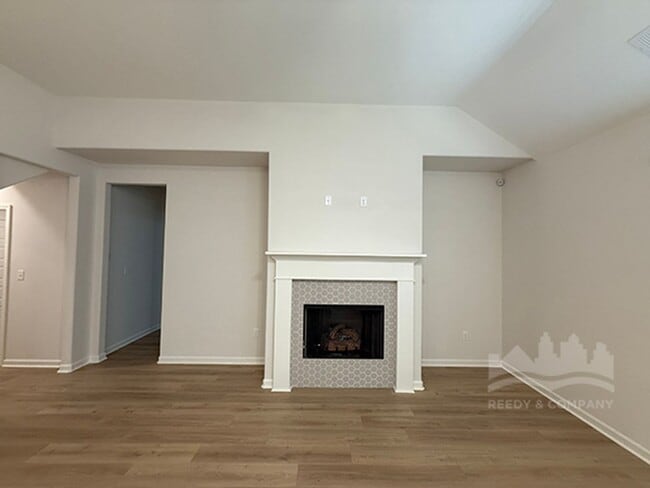 Building Photo - 340 Chestnut Rdg Cv