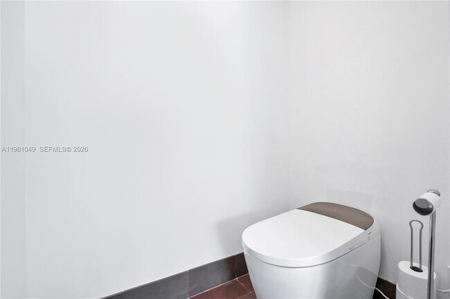 Building Photo - 1040 Biscayne Blvd