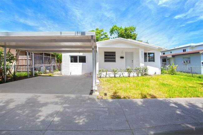 Building Photo - 4647 NW 15th Ct