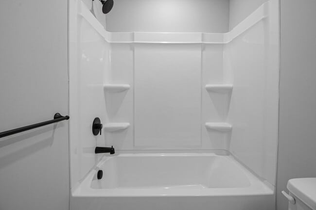 Building Photo - 1607 Jonathan Wade Cir