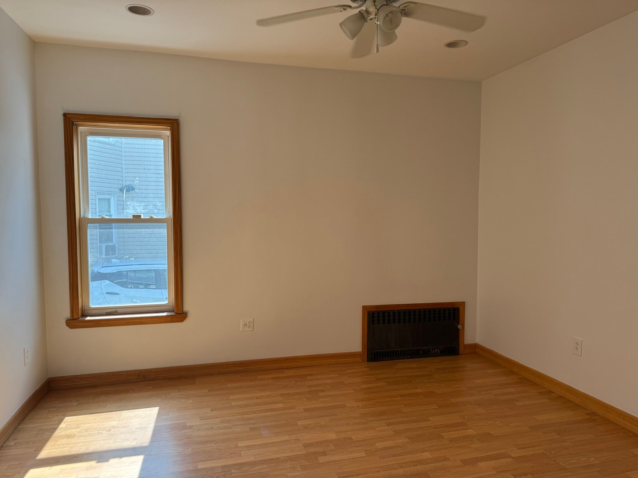 Building Photo - 9420 85th Rd