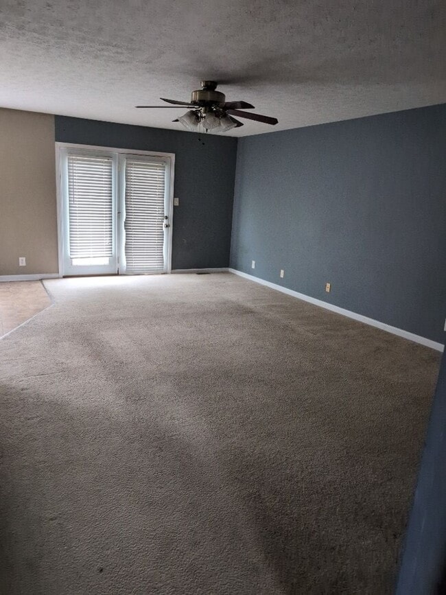 Building Photo - 3274 N Senseney Cir