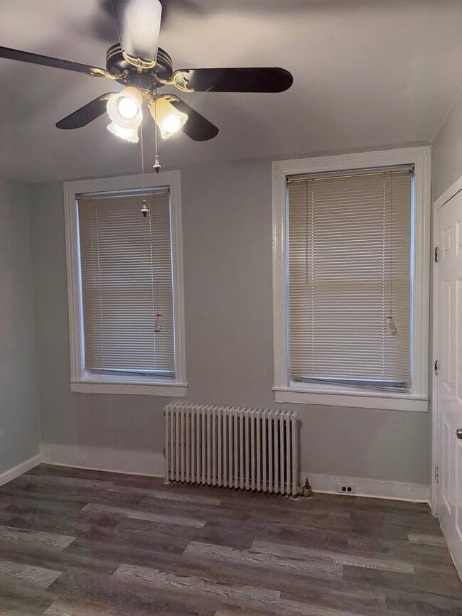 Building Photo - 25 S 9th St