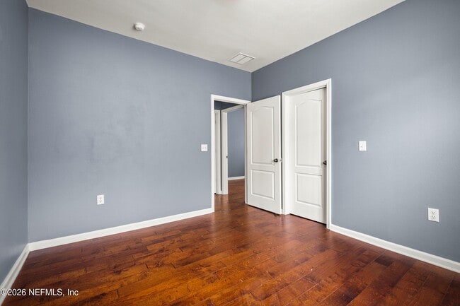 Building Photo - 3750 Silver Bluff Blvd