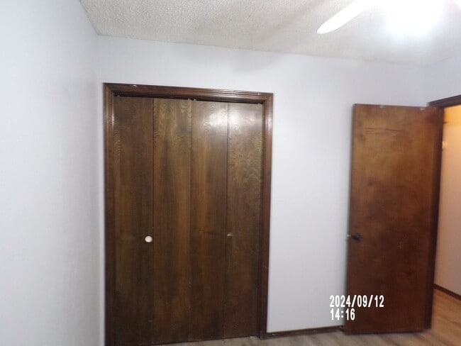 Building Photo - Pets negotiable with owner approval