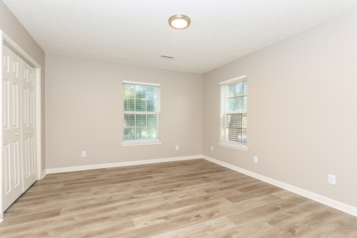 Building Photo - 173 Shiloh Dr