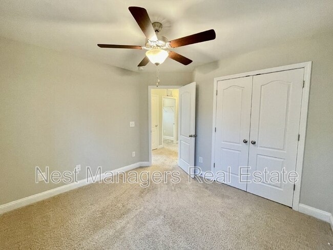 Building Photo - 211 Executive Dr