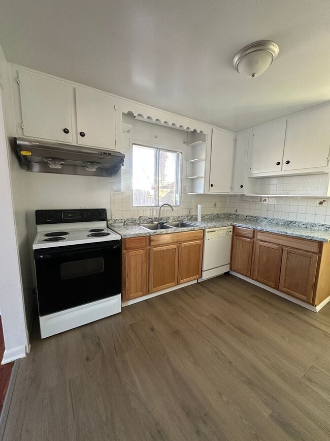 Building Photo - Single Family House in Denver near by I-25