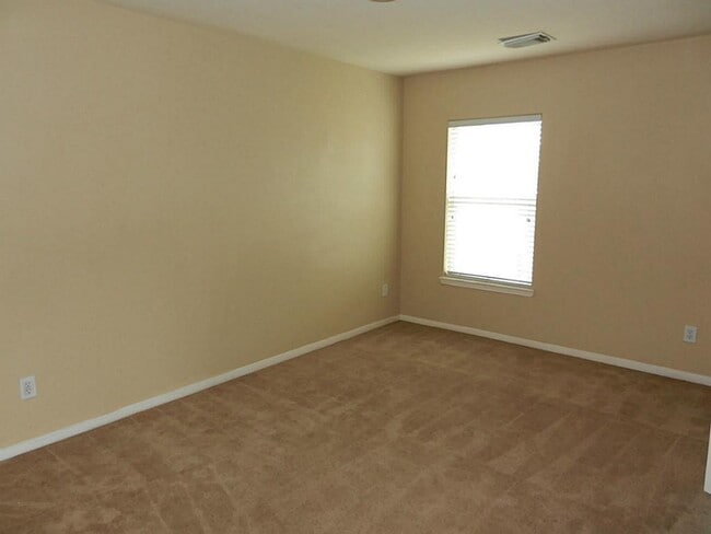 Building Photo - 25215 Ibris Ranch Dr