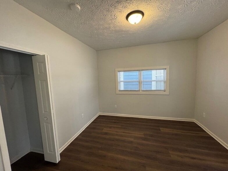 Building Photo - Completely renovated 2BR/1BA single family home minutes from Downtown Indy!