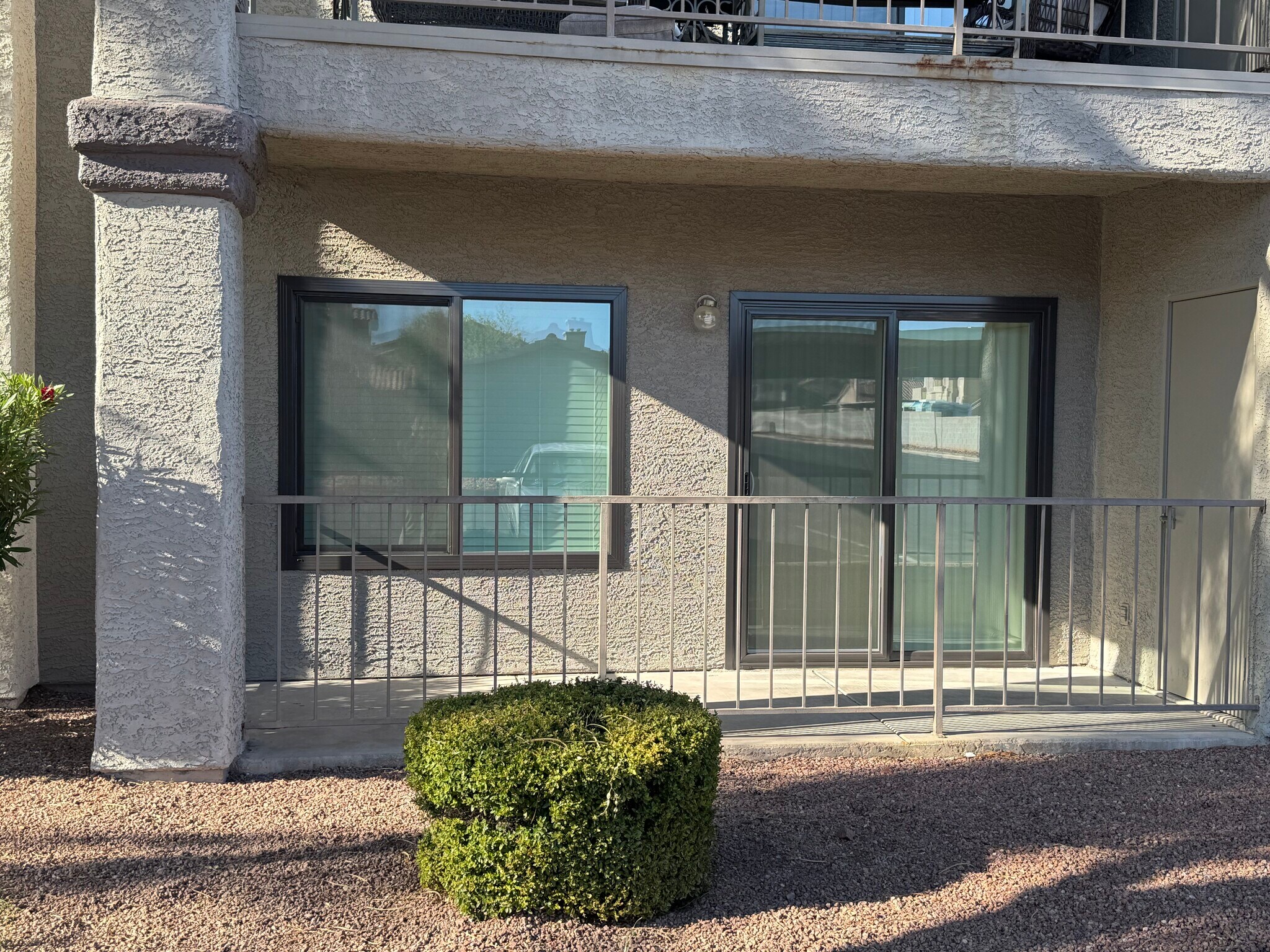 Building Photo - 1575 W Warm Springs Rd