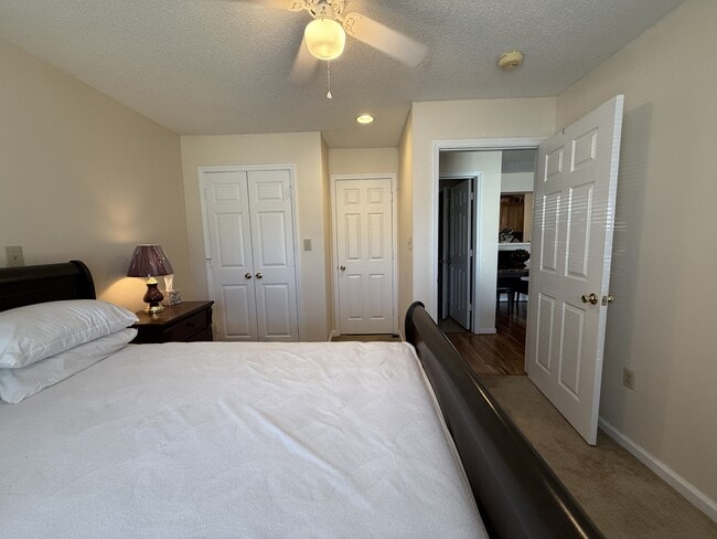 Building Photo - 1231 Ladys Island Dr