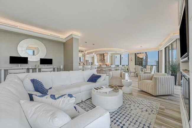 Building Photo - 9900 S Ocean Dr