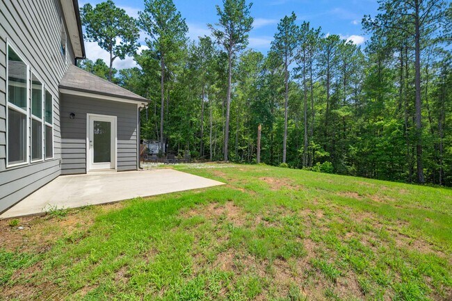 Building Photo - 2108 Charmond Dr