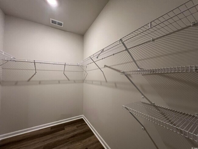 Building Photo - 331 Gringott Ln