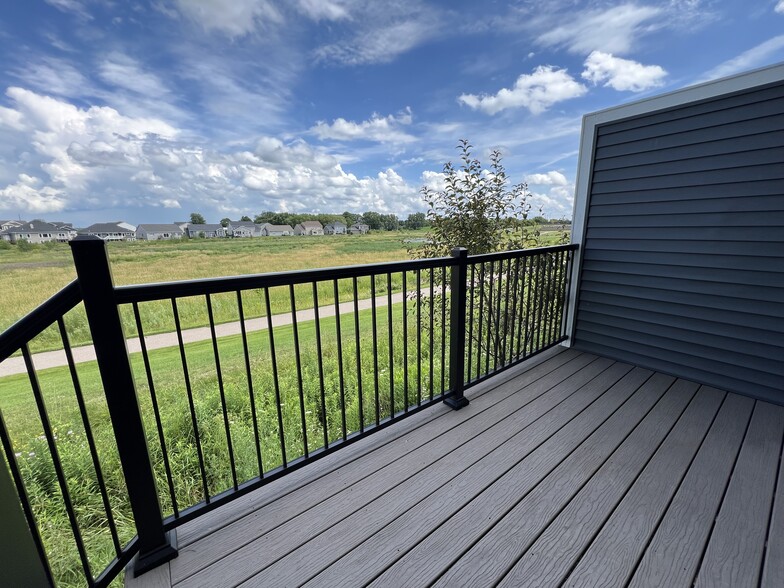 Building Photo - 5521 Prairie Place Dr